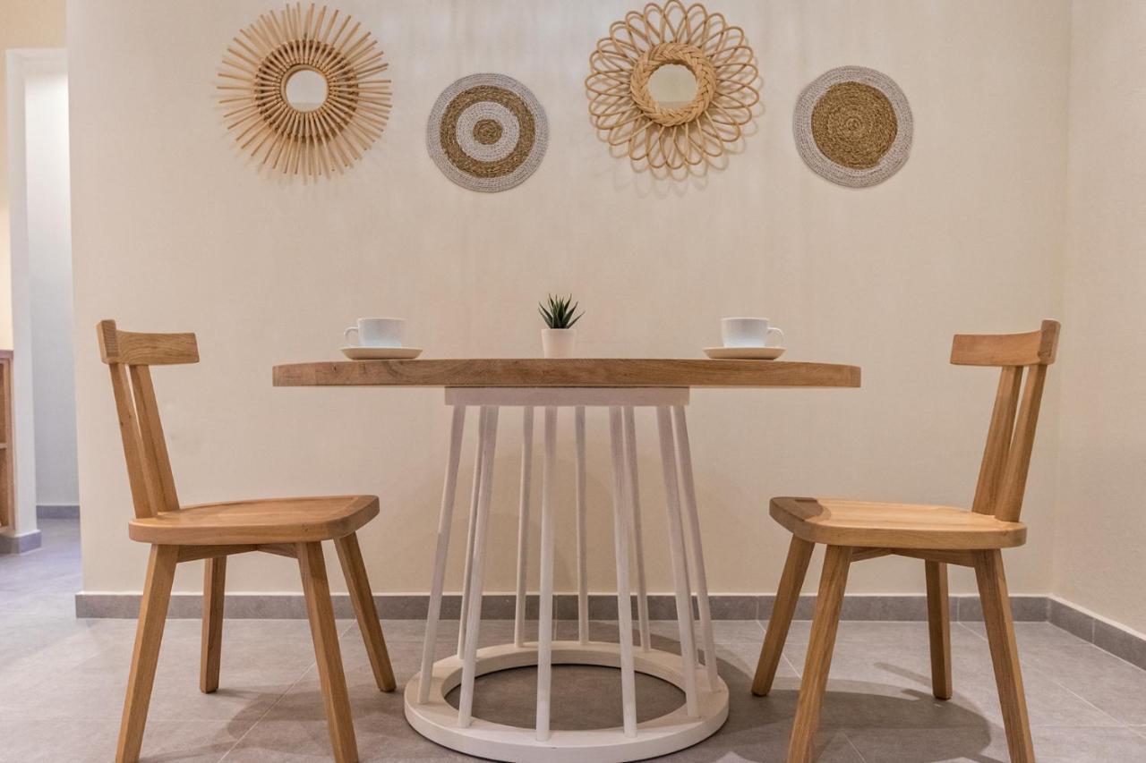 Anemelia Luxury Apartments 아르고스톨리온 외부 사진