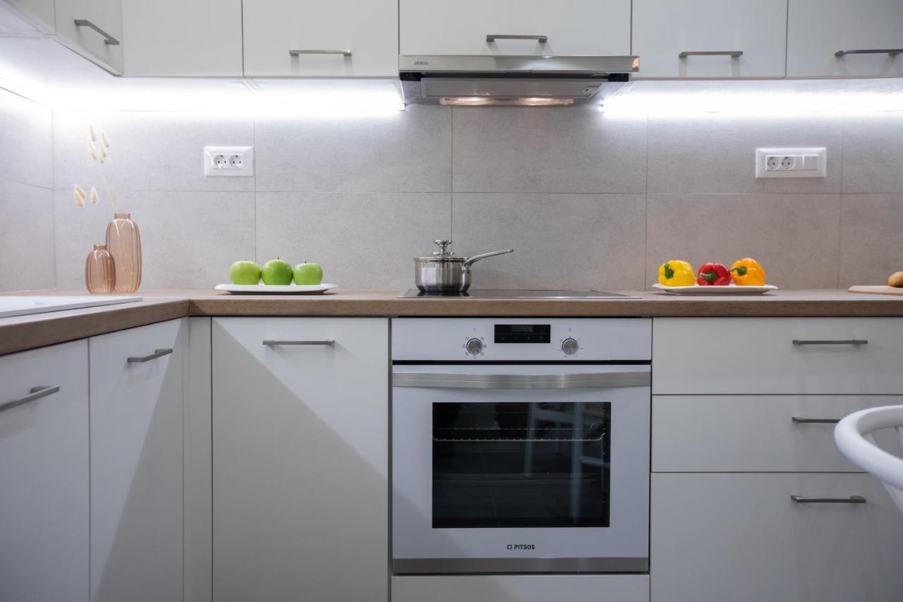 Anemelia Luxury Apartments 아르고스톨리온 외부 사진